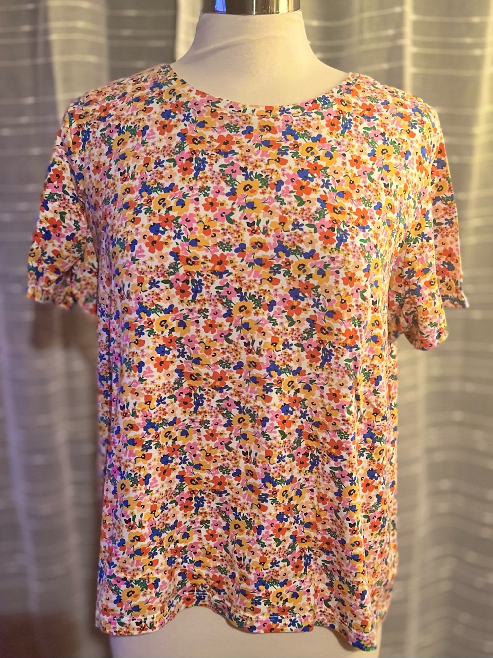 Lands' End Sz XL Supima Cotton Crewneck Tee in Colorful Ditsy Floral